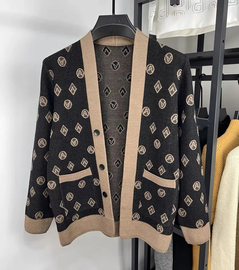 Advanced Contrast Color Letter Printing Knitted Cardigan Men's Spring and Autumn New Korean Fashion Shawl Casual Sweater Coat