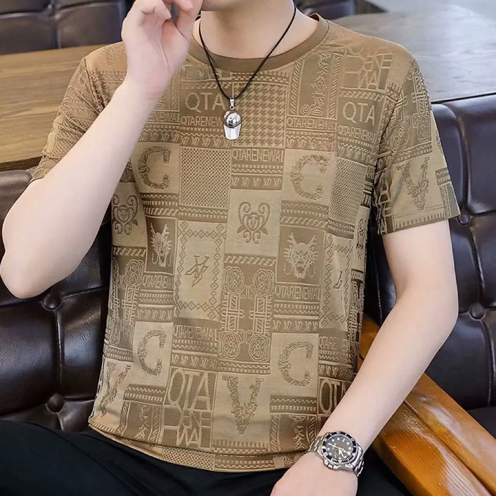Ice silk short sleeved T-shirt for men's summer new thin top trend slim fit men's round neck high-end half sleeved T-shirt