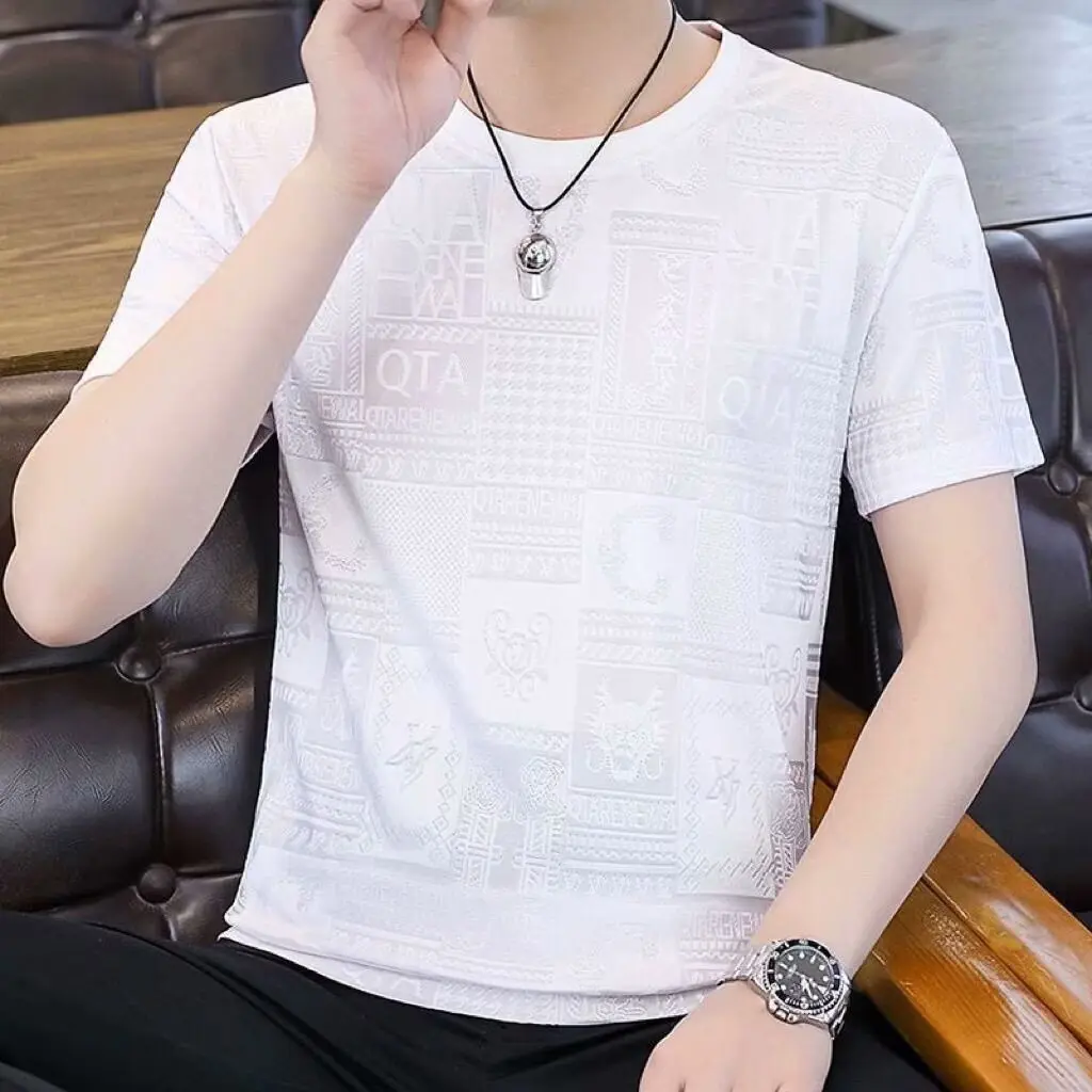 Ice silk short sleeved T-shirt for men's summer new thin top trend slim fit men's round neck high-end half sleeved T-shirt