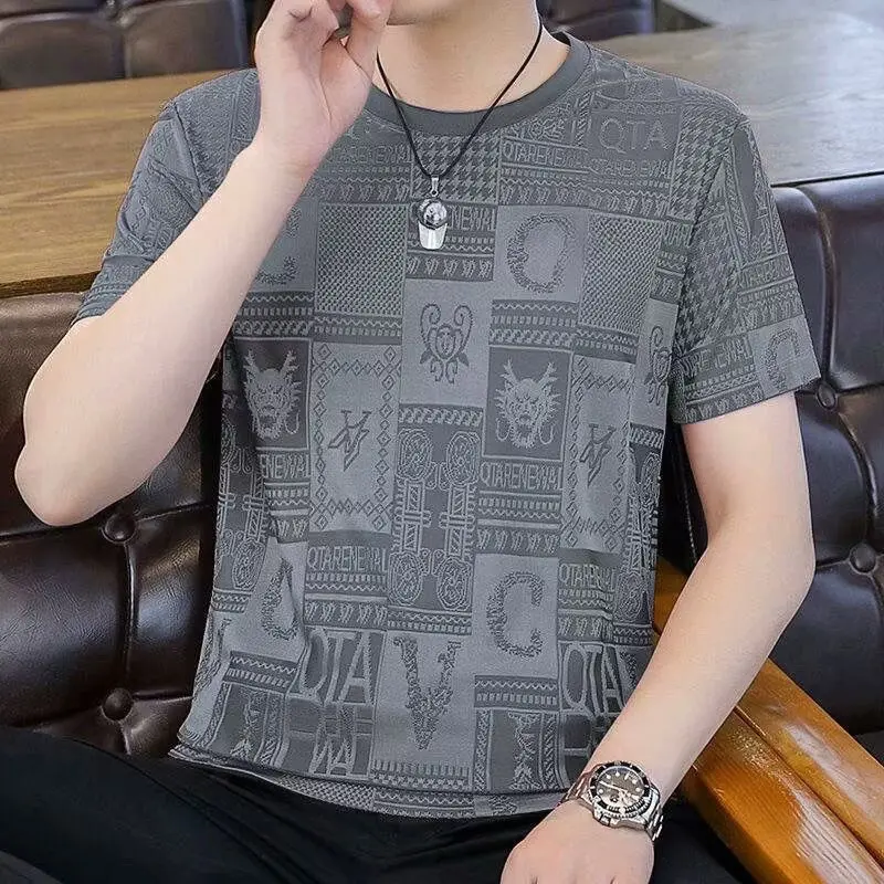 Ice silk short sleeved T-shirt for men's summer new thin top trend slim fit men's round neck high-end half sleeved T-shirt