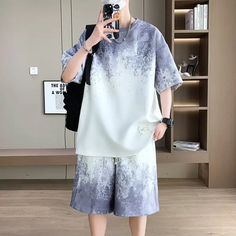 Youth Summer Short sleeved T-shirt Men's Trendy Brand Loose Gradient Handsome Top Men's Half Sleeve Set