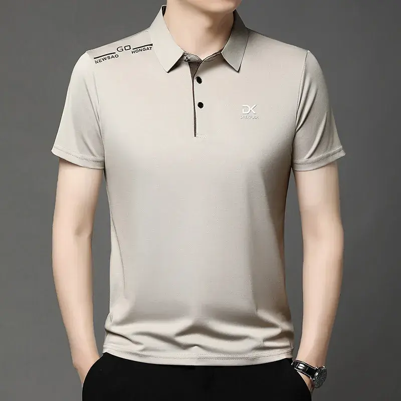 New Men's Business Casual Short Sleeved Shirt with Badge Solid Color Polo Shirt Fashionable Breathable Comfortable Versatile Top