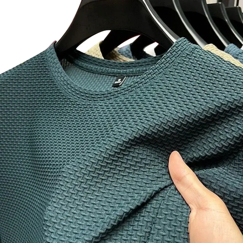 324
