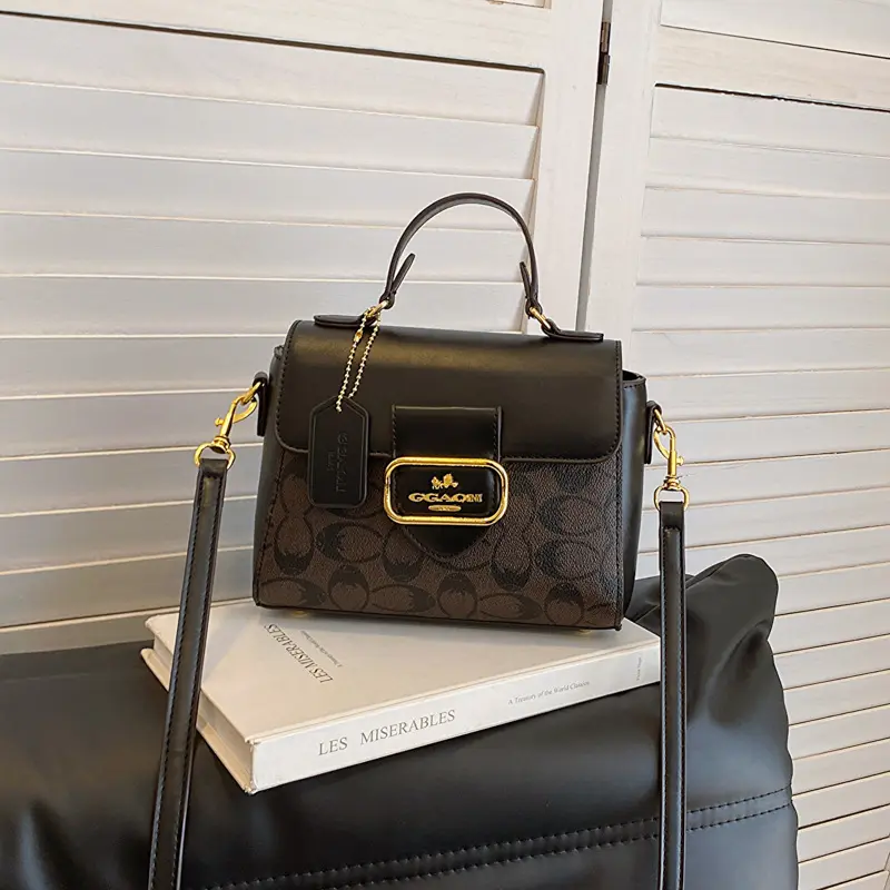 2025 hot selling new French niche fashion design retro single shoulder handbag luxurious versatile crossbody bag tote