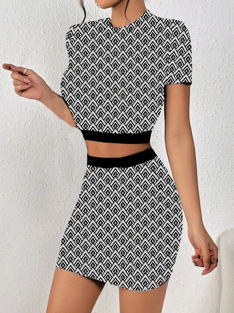 All-over printed elastic waist skirt and T-shirt two-piece set