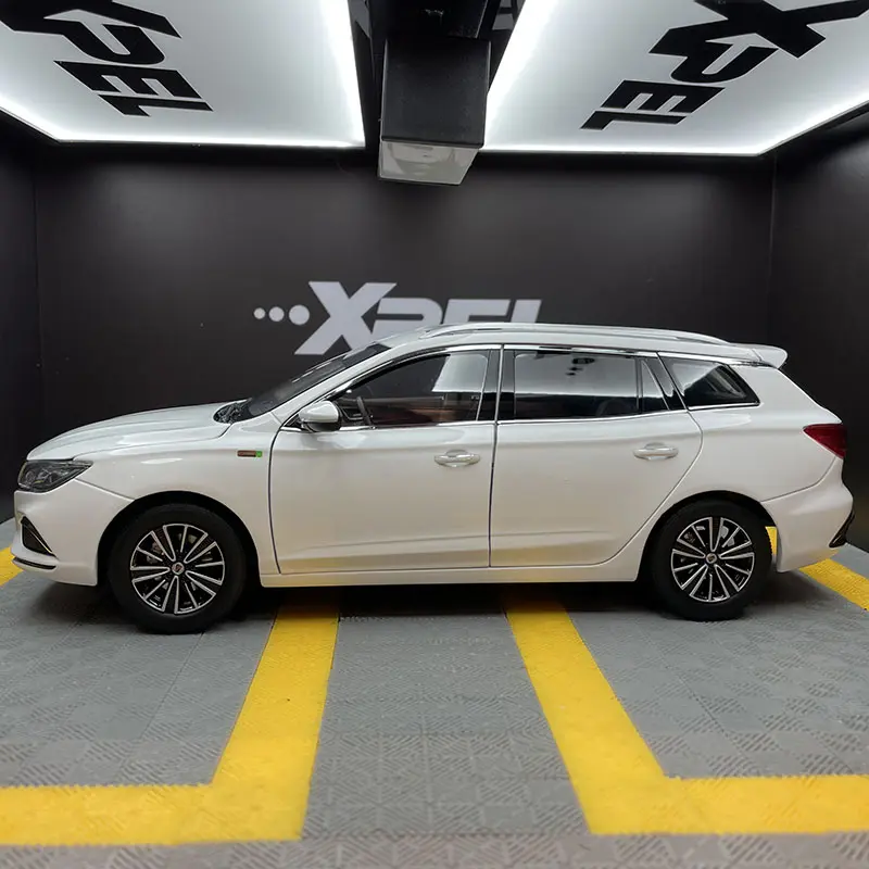 SAIC Electric Vehicle Car Model, Alloy Simulation, Collection, Adult Gifts, Desktop Decoration, Roewe Ei5, 1:16