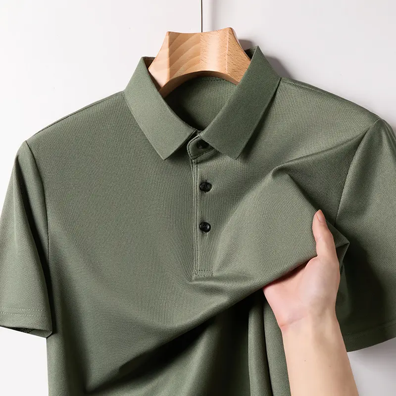 Summer New High End Ice Silk Polo Men's Short Sleeved T-shirt with Flip Collar, Casual Sweat Absorbing and Breathable Polo Shirt