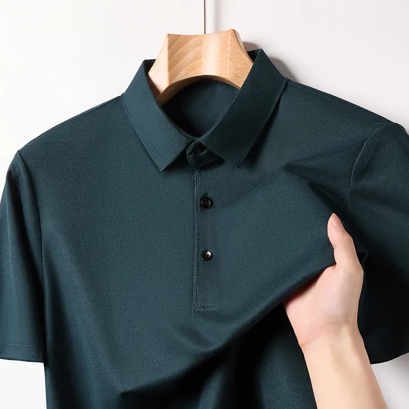 Summer New High End Ice Silk Polo Men's Short Sleeved T-shirt with Flip Collar, Casual Sweat Absorbing and Breathable Polo Shirt