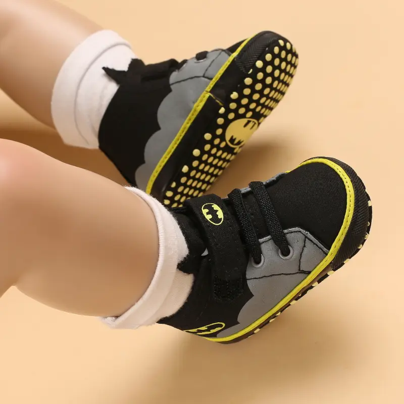0-18M Newborn Baby Shoes Canvas Casual Soft Sole The First Male And Female walking shoes for young children