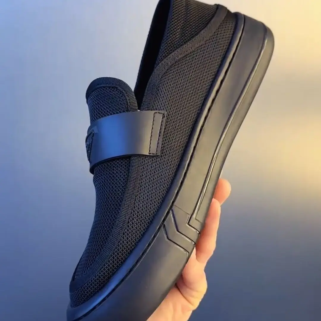 2025 Men's Slip-On Breathable Mesh Skate Shoes Ultra-Light Low-Top Casual Sneakers Trendy Minimalist Comfort Footwear for Men