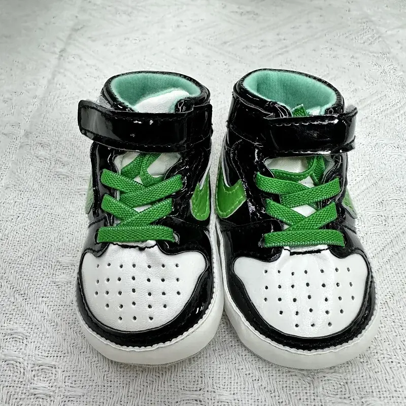 Spring and Autumn Baby Shoes Classic Trendy PU High Top Sports Shoes Basketball Shoes Soft Sole Lightweight Walking Shoes