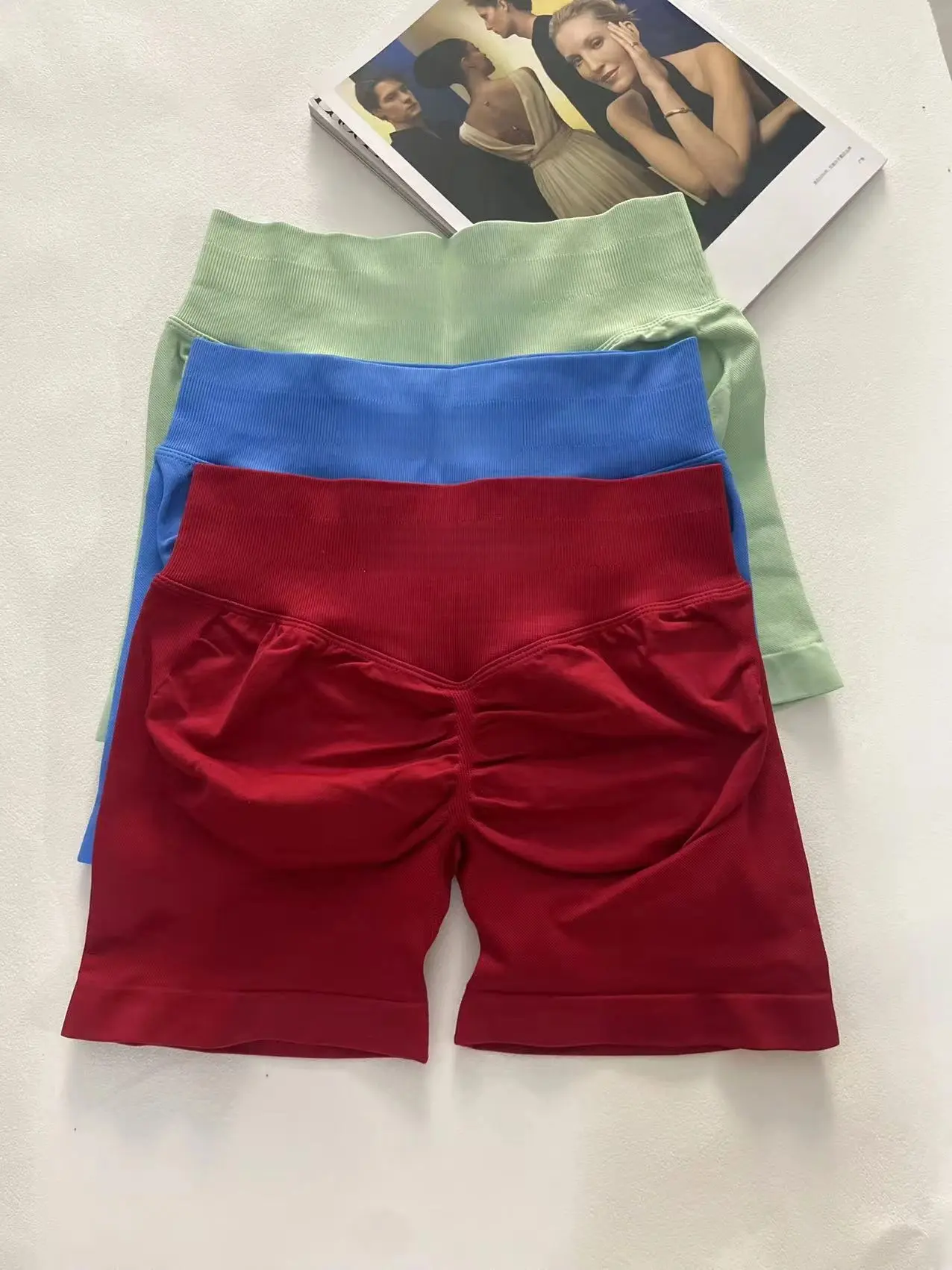 Women's Yoga Shorts Stretch Breathable Peach Hip Hip Fitness Running Shorts Hip High Stretch Sweat Wicks Running Shorts