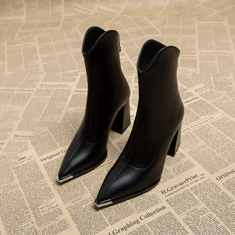 Pointed Toe Women's Ankle Boots Fashion Back Zippers Short Botas Ladies Elegant Square High Heel Winter Women's Footwear 2024