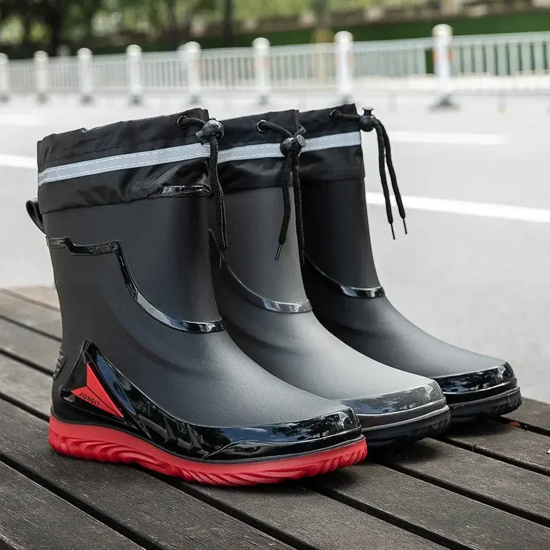 Men's waterproof anti-slip rain boots outdoor fishing boots new rain boots men's rubber shoes with velvet to keep warm in winter