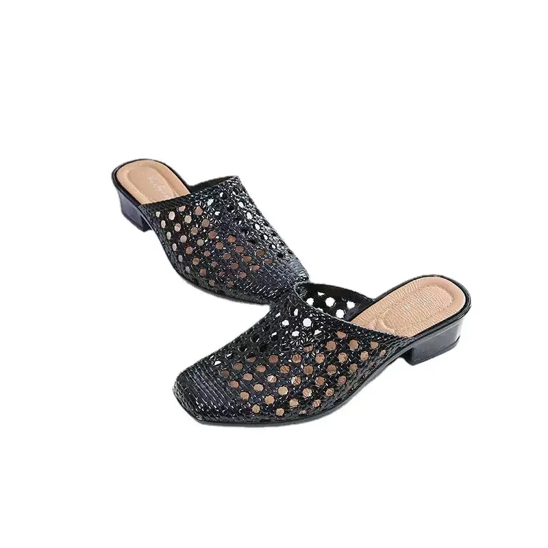 Soft Women's Sandals Beach Shoes Slippers  Hollow Out Mid Heels Korea Style Footwear Antiskid Platform Shoes Zapatos De Mujer