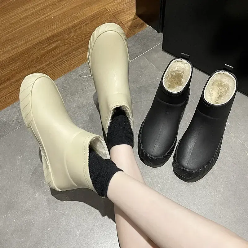 Women's Thick-soled Rain Boots Waterproof Women's Mid-tube Thickened Rain Boots Plush Rain Boots Overshoes 2024