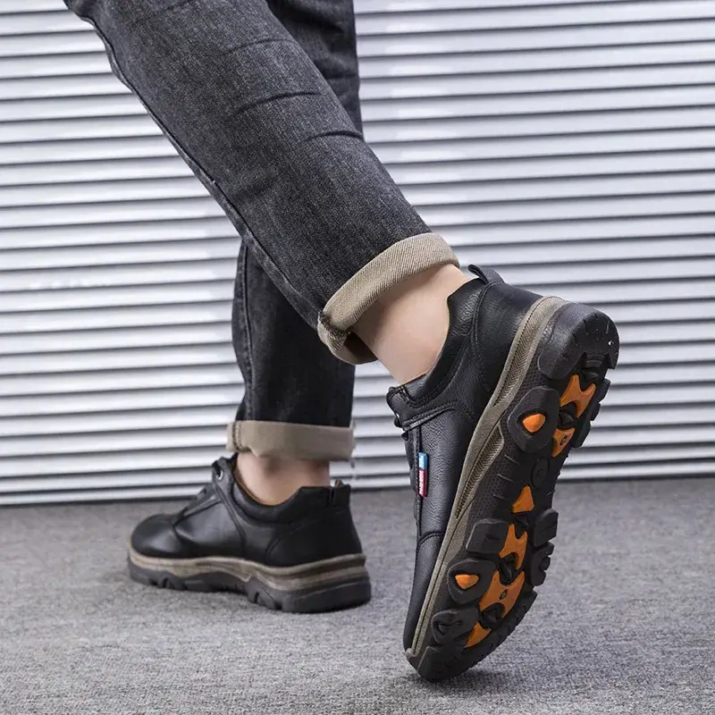 Hiking Sneakers Shoes for Men Breathable Outdoor Trekking Sport Men's Shoe Climbing Walking pu Leather sneakers plush warm2024