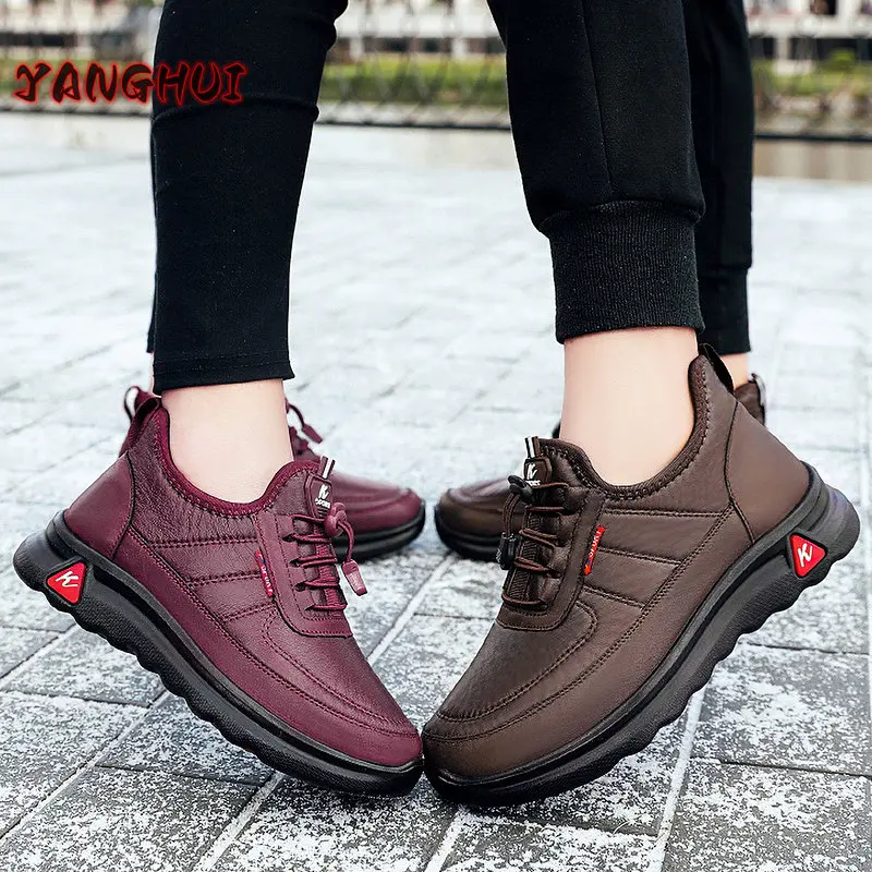 Winter Plush Leather Solid Color Sneakers Women's Fashion and Versatile Lovers' Shoes Light Anti-skid Comfortable Large Boots
