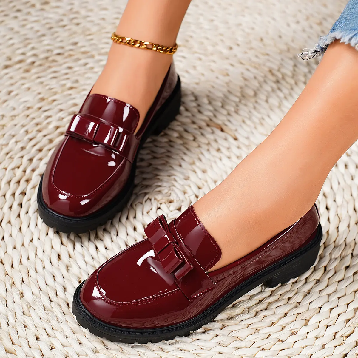 New Fashion Round Toe Flat Leather Womens Loafers Casual Solid Color Walking Shopping Women's Flat Shoes zapatillas mujer