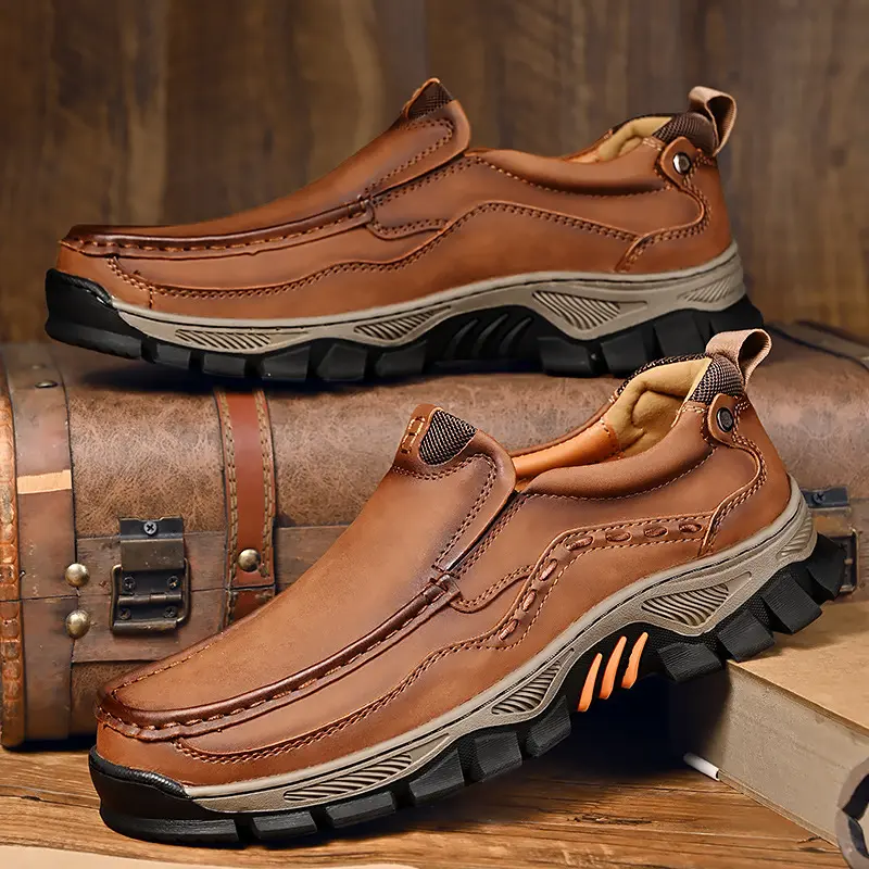 Fashion Trendy Male Driving Shoes Versatile Non-slip Hiking Shoes Comfortable Outdoor Men's Loafers Moccasins Treking Footwear