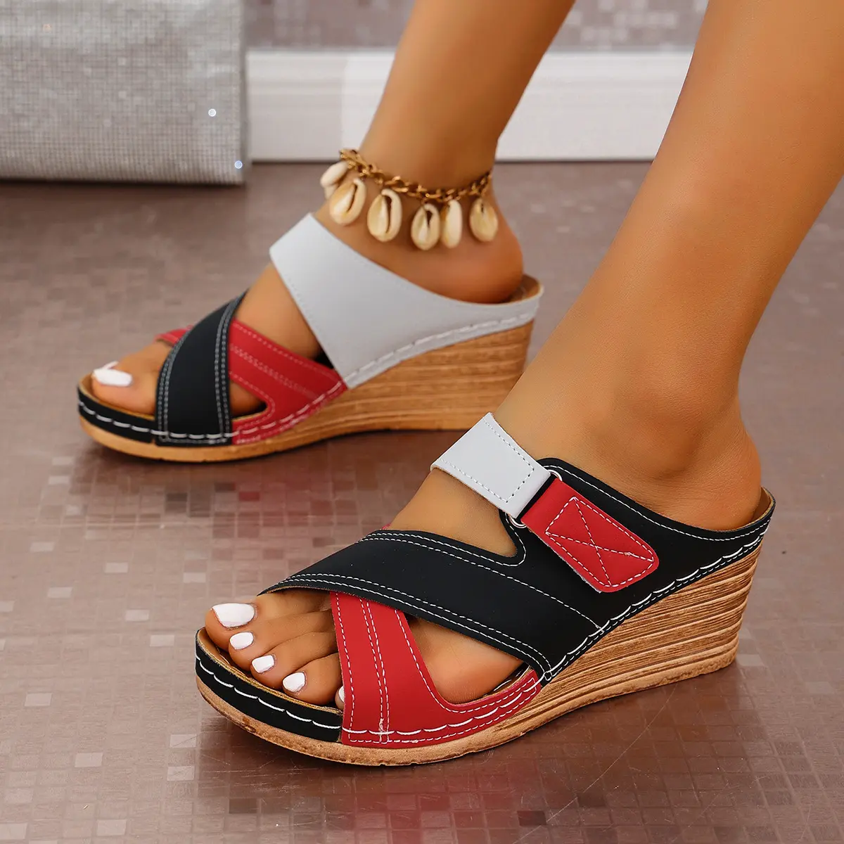 Women Slippers Female Wedges Slippers 2025 Summer New Fashion Luxury Peep Toe Outdoor Beach Platform Slippers Sandalias De Mujer