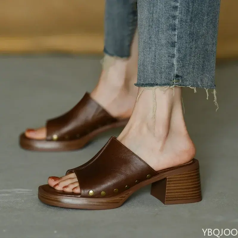 Women Beach Slippers Summer  Thick Sole Anti Slip Retro Slippers Women High Heels Comfortable Shoes Zapatillas Mujer 2025