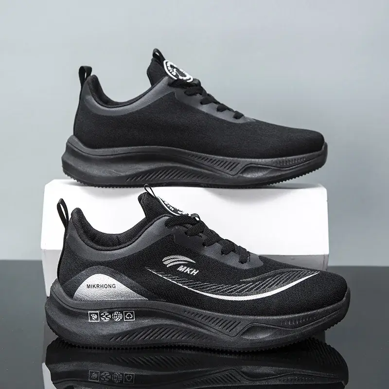 Men's Casual Sneakers Fashion Trend Sports Running Shoes Men Sneakers Board Shoes New Trend Breathable Running Leisure Trainers