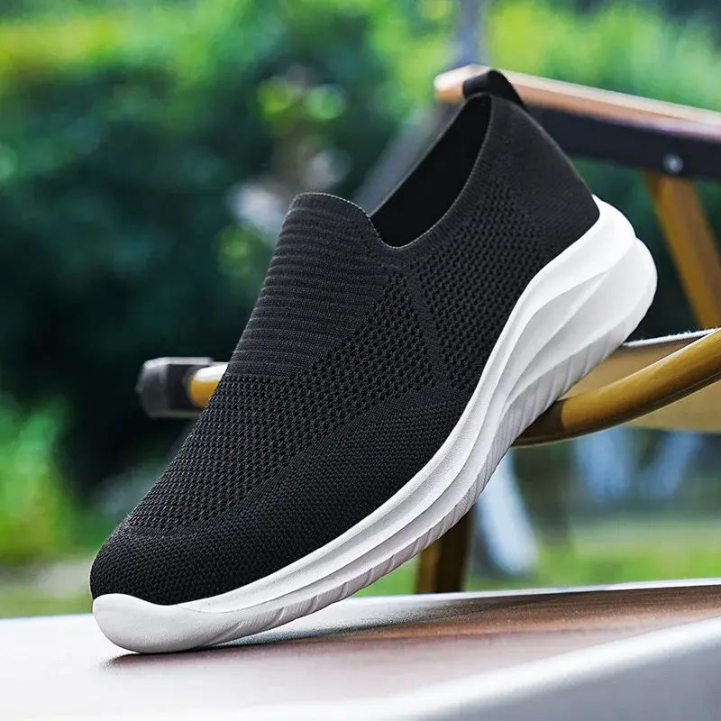 Men's Vulcanized Shoes Fashion Breathable Outdoor Mesh Casual Sneakers Lightweight Comfortable Men Tenis Masculino Walking Shoes
