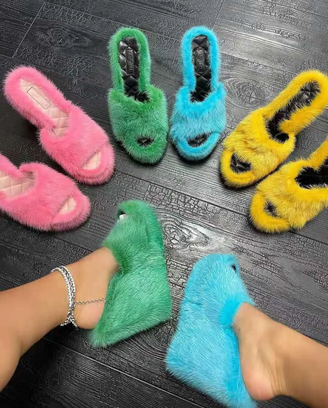 Autumn New Fur Sandals Flat Wedge Heel Sandals Women High-heeled Furry Drag Fashion Outdoor All-match Shoes Sandalias Mujer