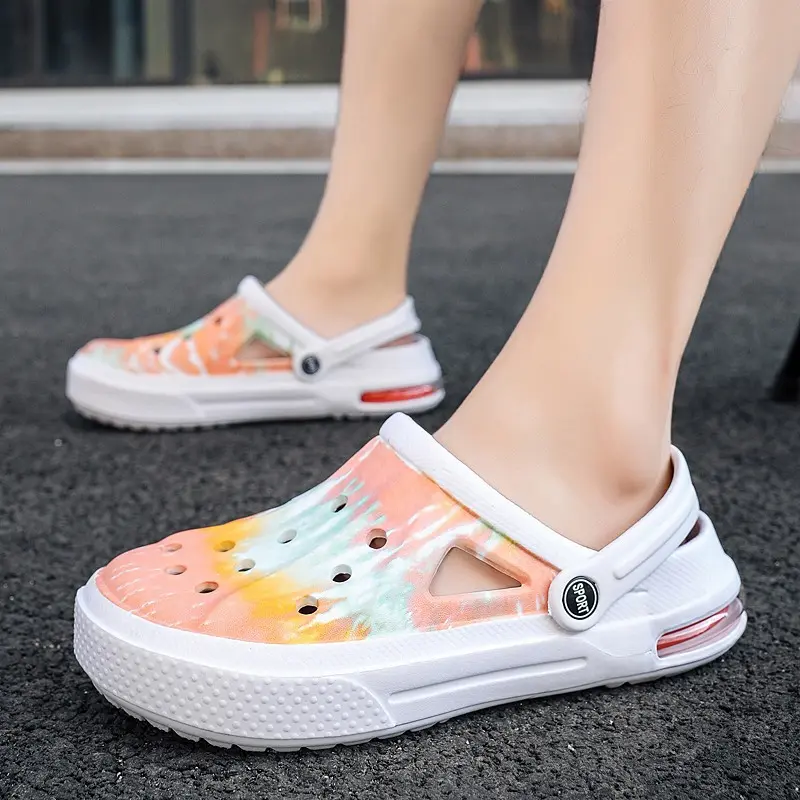Sandals Hole Shoes Beach Sandals Home Slippers Camouflage Summer Men and Women Casual Garden Shoes 2021