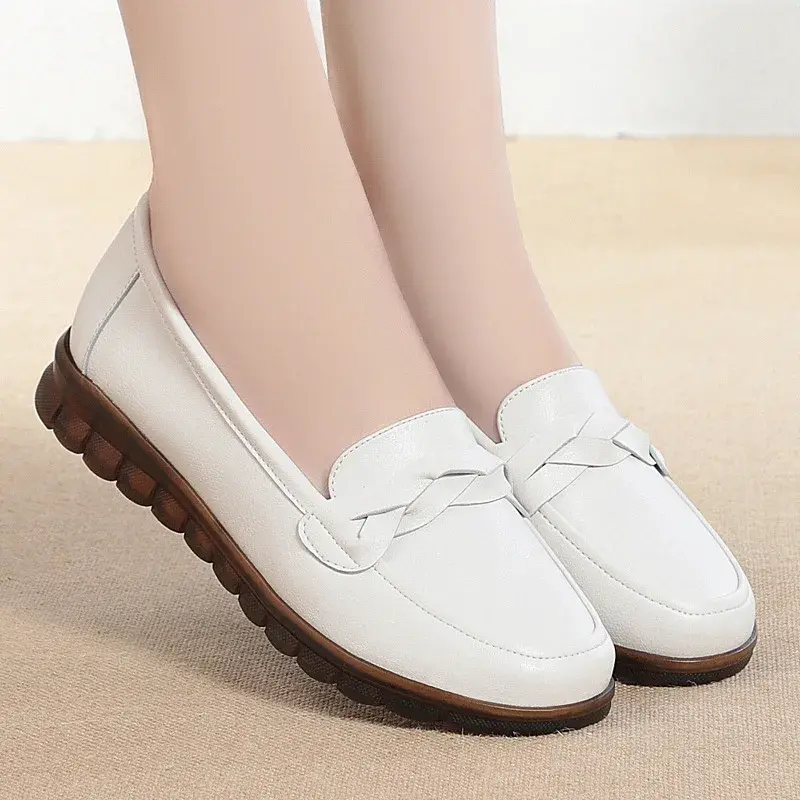Women Shoes Low Top Round Toe Loafers Waterproof Moccasin Solid Color Versatile Casual Flat Shoes for Women 2025