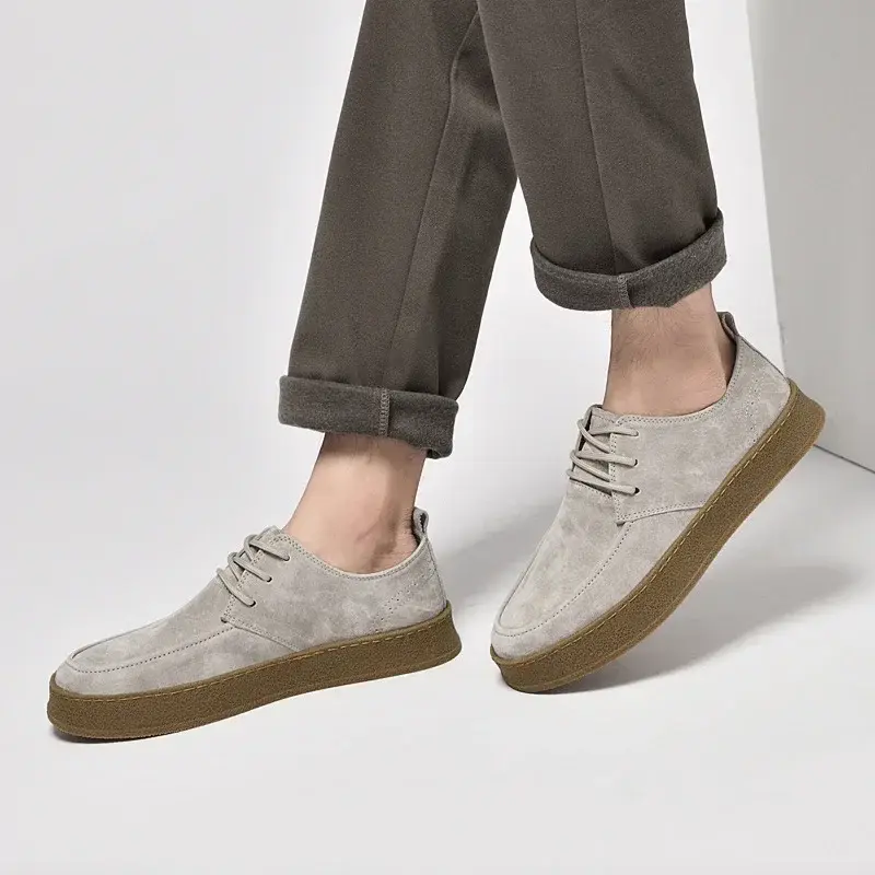 Vintage Men Leather Shoes Casual British Handmade Tooling High Top Round Toe Lace-Up Skate Shoes Men Flat Designer Shoes2024