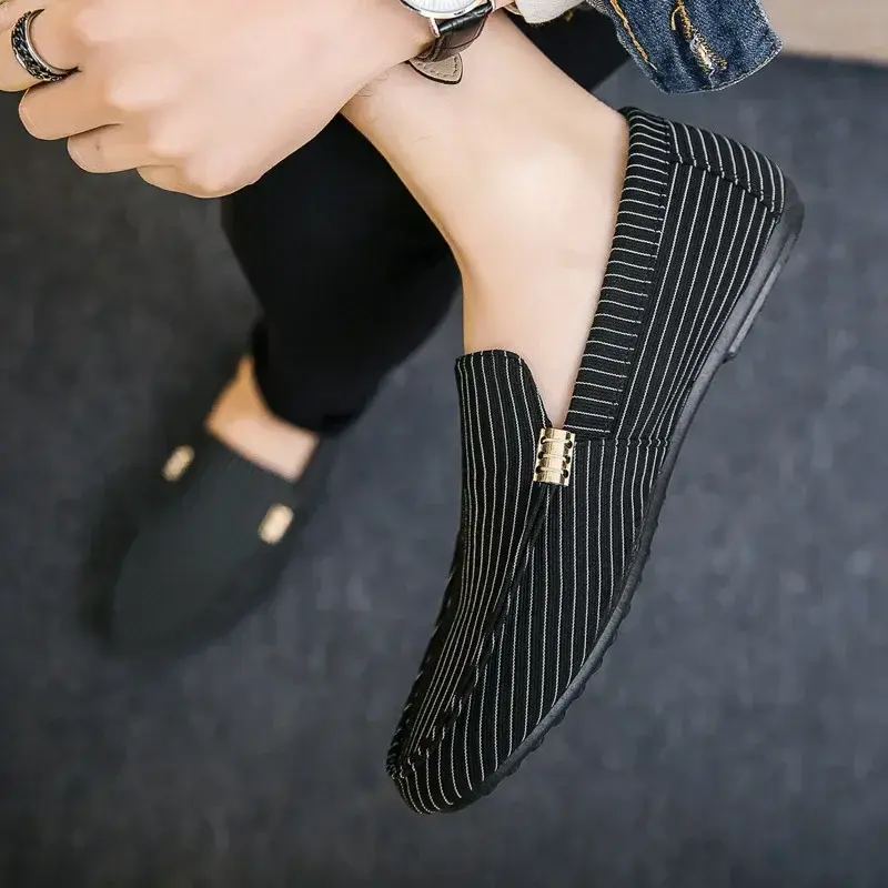 Men's Flat Loafers Comfortable Casual Shoes Breathable Slip-On Soft Driving Shoes Light Moccasins Hombre Men Lazy Shoes 2025