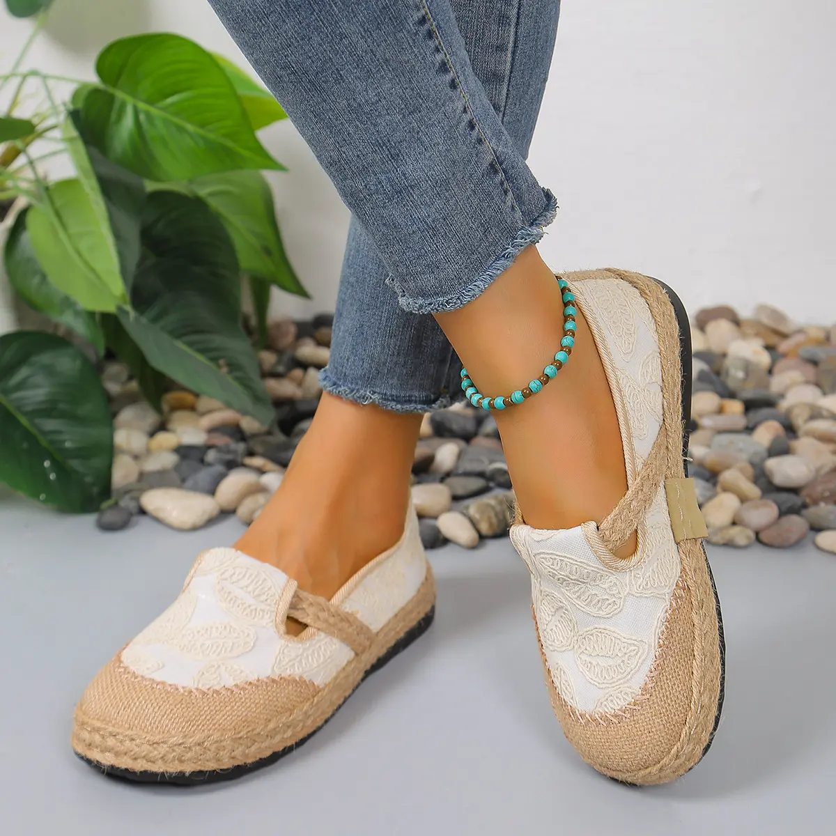 Women's Flats  Summer New Vintage Weave Breathable Casual Shoes Fashion Embroidery Lightweight Comfortable Half Slippers