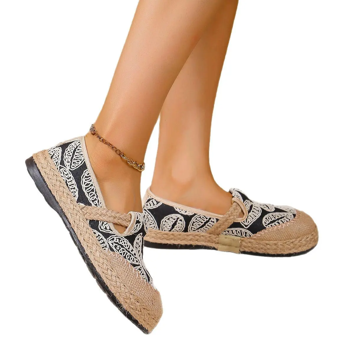 Women's Flats  Summer New Vintage Weave Breathable Casual Shoes Fashion Embroidery Lightweight Comfortable Half Slippers