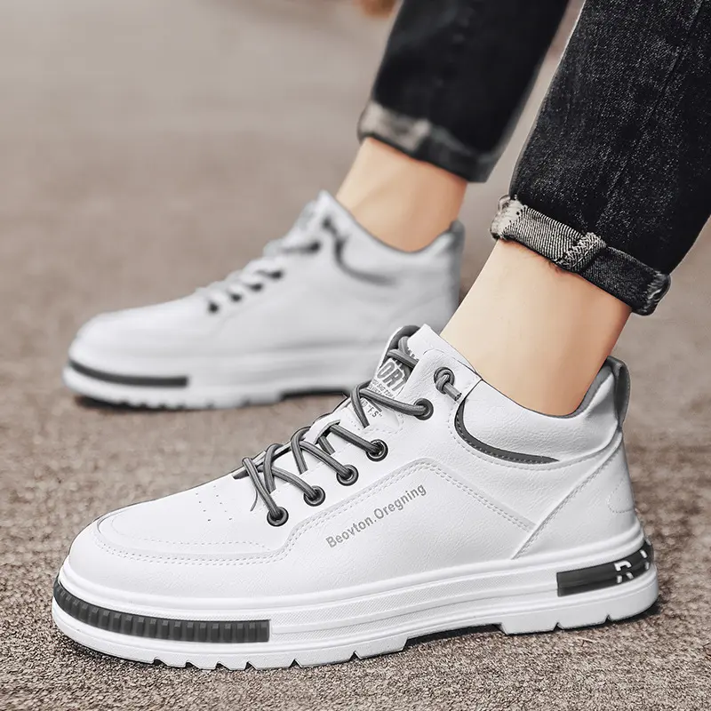 Men's Casual Shoes  Winter New High Top Board Shoes Plush Warm Non-slip Cotton Boots Comfortable Outdoor Sports Shoes