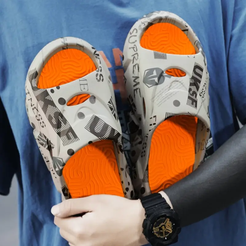 Men Casual EVA Soft Sole Slippers Trend Thick Platform Outdoor Beach Shoes Couple Indoor Home Slides Bathroom Non-slip Slides