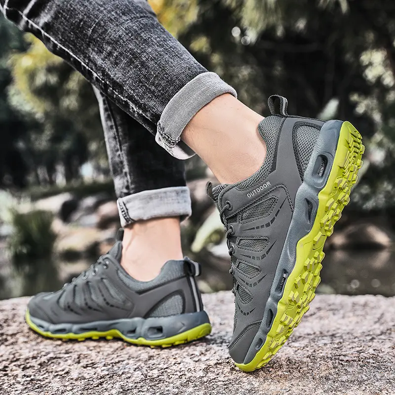 Summer Men's Casual Shoes Mesh Breathable Couple Sneakers Outdoor Non-slip Men's Shoes Lightweight Men's Wading Shoes Size 35-46