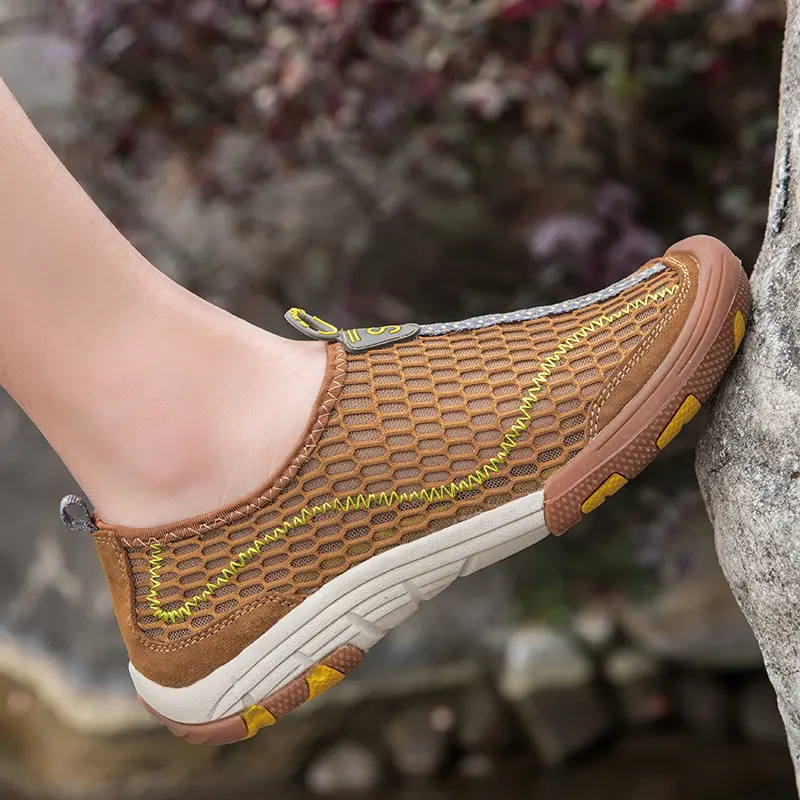 New Men Sneakers Men Loafers Summer Walking Shoes Fashion Breathable Mesh Men Casual Shoes Men Flat Zapatillas Hombre Size 38-47
