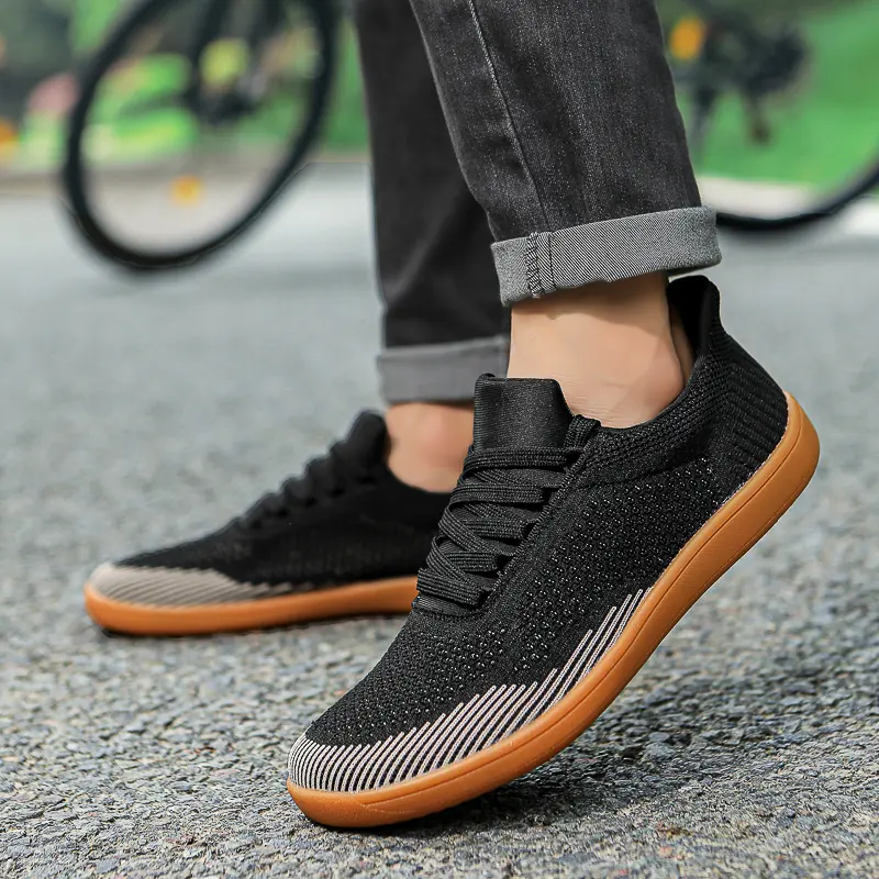 Outdoor Slip-On Men Sneakers Lightweight Fashion Men's Shoes Breathable Mesh Men Casual Shoes Comfortable Men's Driving Shoes