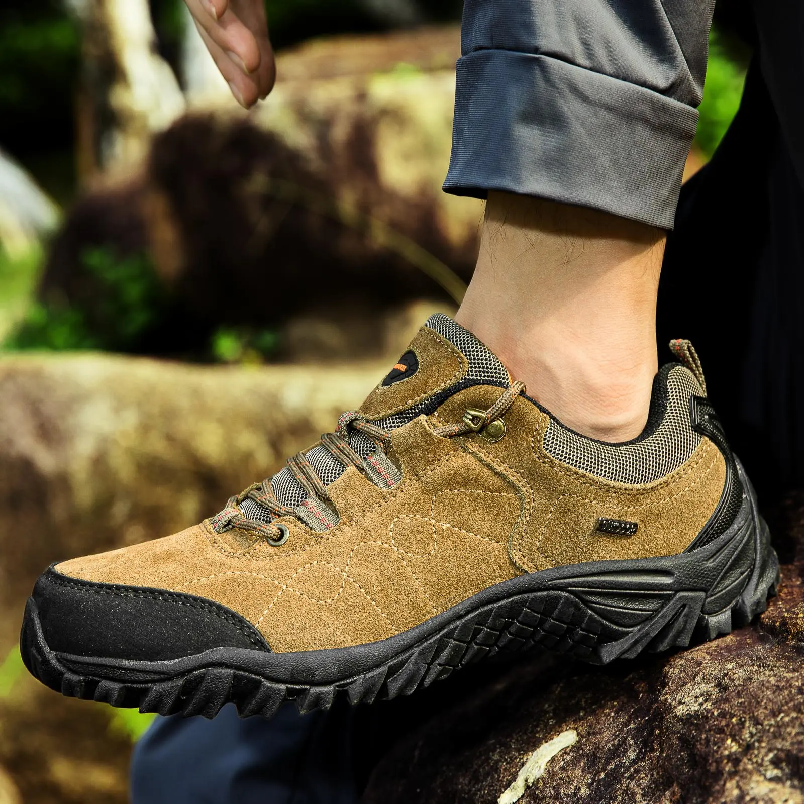 Brand Men's Casual Shoes Genuine Leather Breathable Men Soft Moccasins Outdoor Sneakers Non-Slip Men's Hiking Shoes Male Loafers