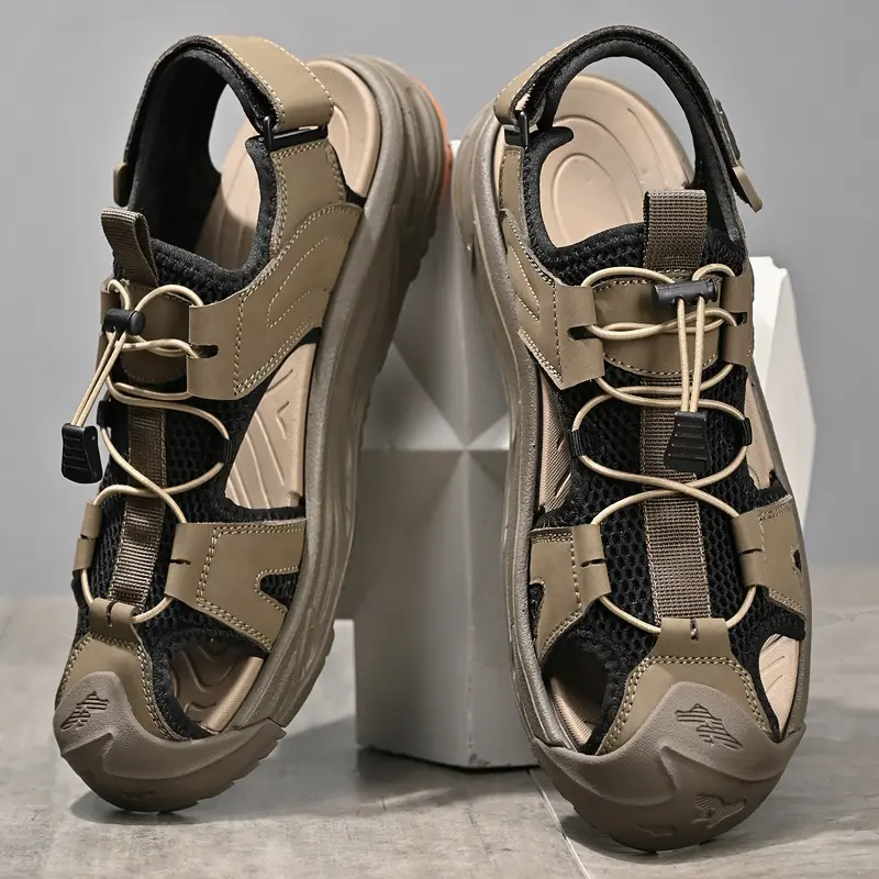 New Male Shoes Men Sandals Summer Men's Shoes Beach Sandals Man Fashion Outdoor Casual Sneakers Lightweight Sandals Size 38-45