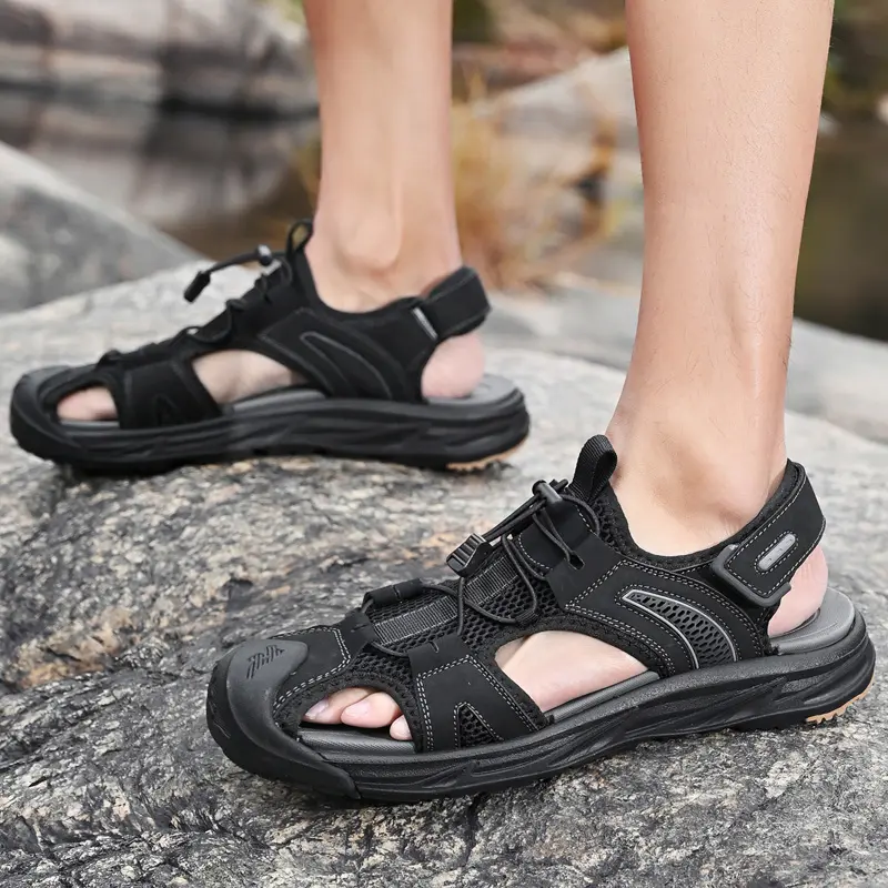 New Male Shoes Men Sandals Summer Men's Shoes Beach Sandals Man Fashion Outdoor Casual Sneakers Lightweight Sandals Size 38-45