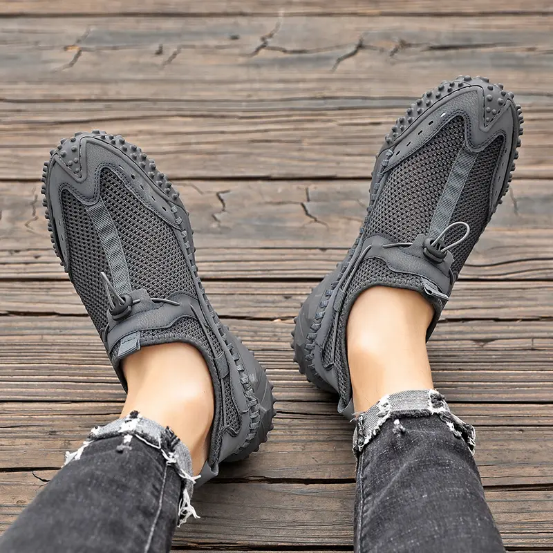 Brand Summer Mesh Men's Shoes New Breathable Flat Casual Shoes Outdoor Walking Men's Sneakers Hiking Shoes Zapatillas Hombre