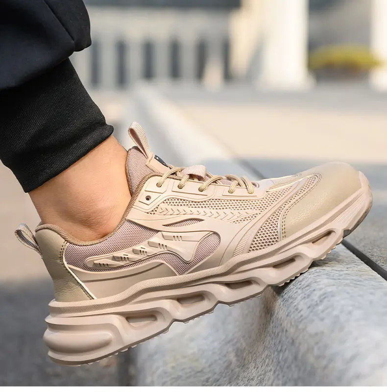 Work Sneakers for Men Safety Shoes Anti-smash Anti puncture Indestructible shoes Breathable comfort Steel Toe Protection Shoes