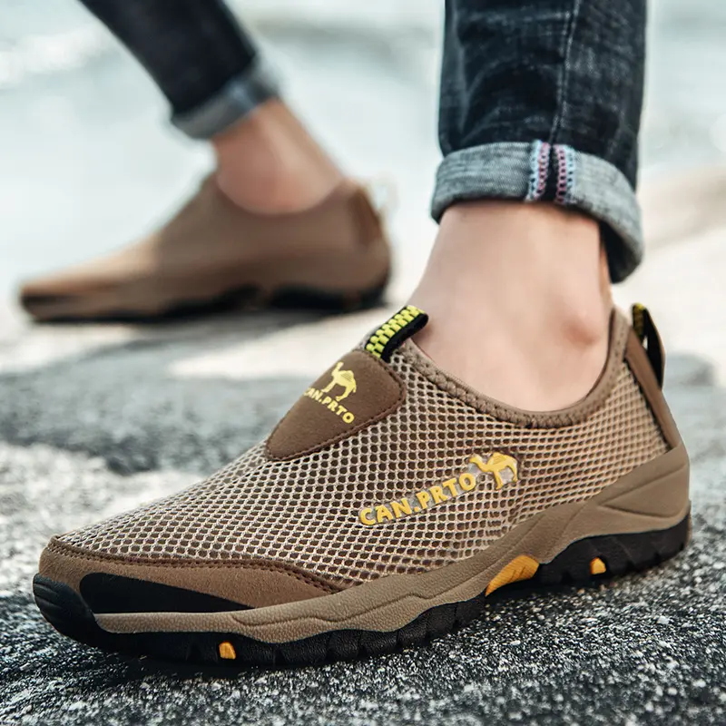Summer Mesh Shoes Men Sneakers Plus Size Lightweight Breathable Walking Footwear 2025 New Slip-On Comfortable Casual Men's Shoes