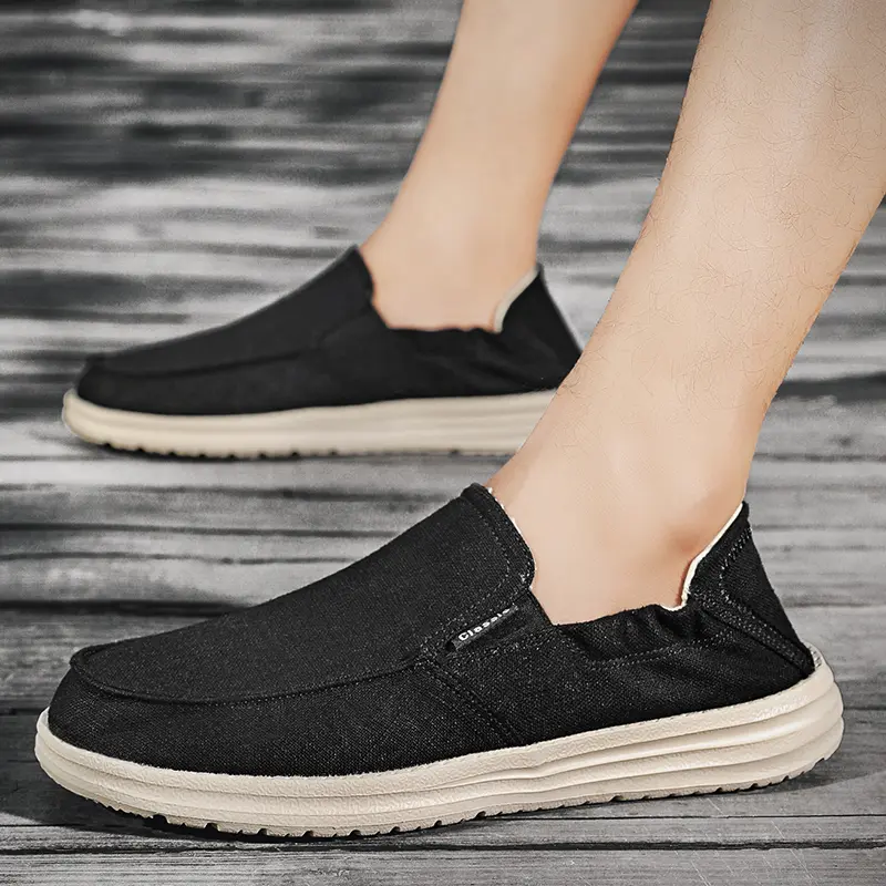 New Men's Vulcanized Shoes Breathable Canvas Shoes Loafers Men Casual Shoes Lightweight Outdoor Walking Shoes Plus Size Sneakers