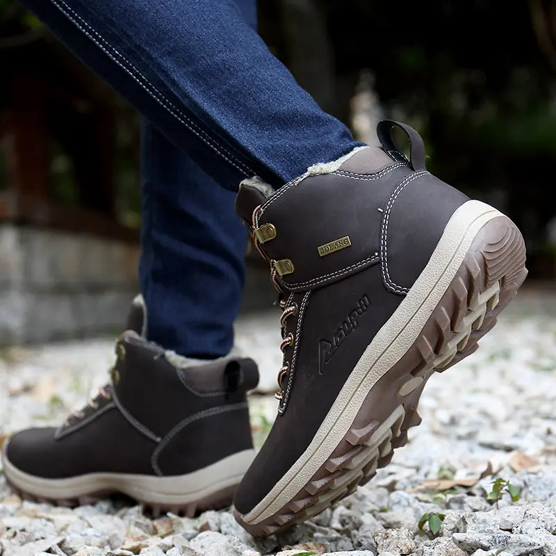 Outdoor Fashion Leather Men Boots Comfortable Men Shoes Waterproof Ankle Boots Short Plush Winter Warm Work Shoes Big Size 39~48