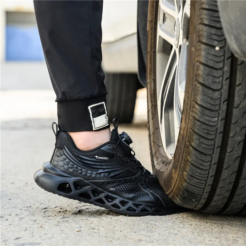 New Rotating Button Safety Shoes Men Anti smashing anti piercing Work shoes Lightweight Summer Protection Shoes Steel Toe Boots
