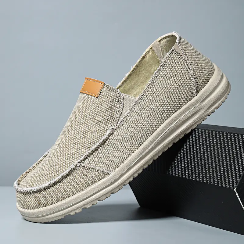 Men's Casual Canvas Shoes Men Loafers Breathable Slip on Flats Male Vulcanized Shoes Driving Shoes Sneakers Light Walking Shoes
